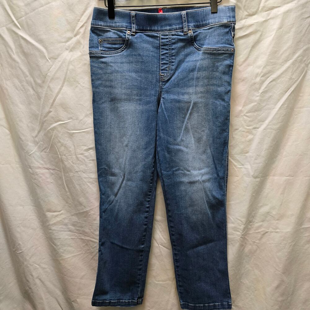 Spanx Straight Leg Pull On Jeans Denim Pants Large Blue Stretch Back Pockets